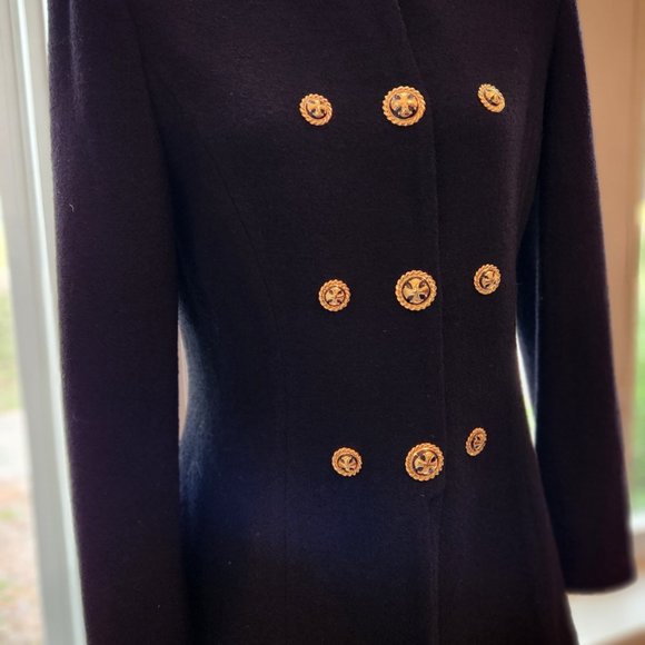 St. John by Marie Gray Black Boucle Suit Size 6 - Picture 7 of 10